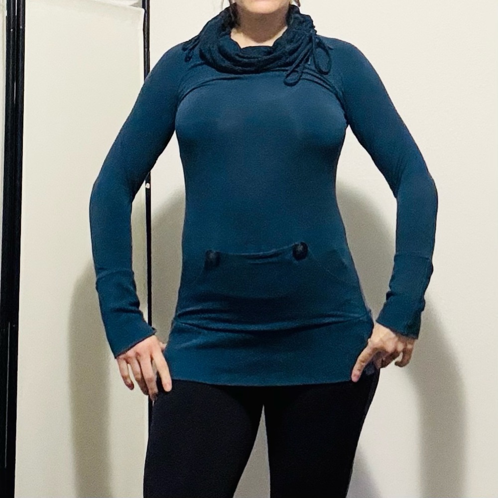 Nomads Hemp Wear Pocket Tunic in Midnight Navy - Picture 2 of 8